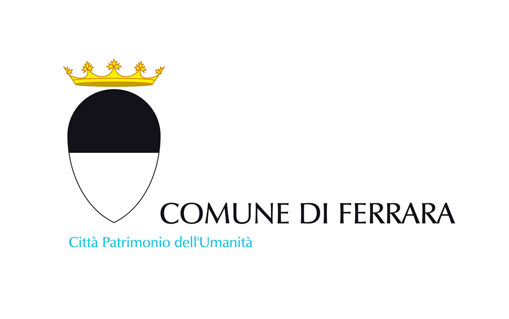 Logo Ferrary. Stylizowana tarcza czarno-biała, nad nia złota korona. Napis: Comune di Ferrara. Miasto - Dziedzictwo Ludzkości.