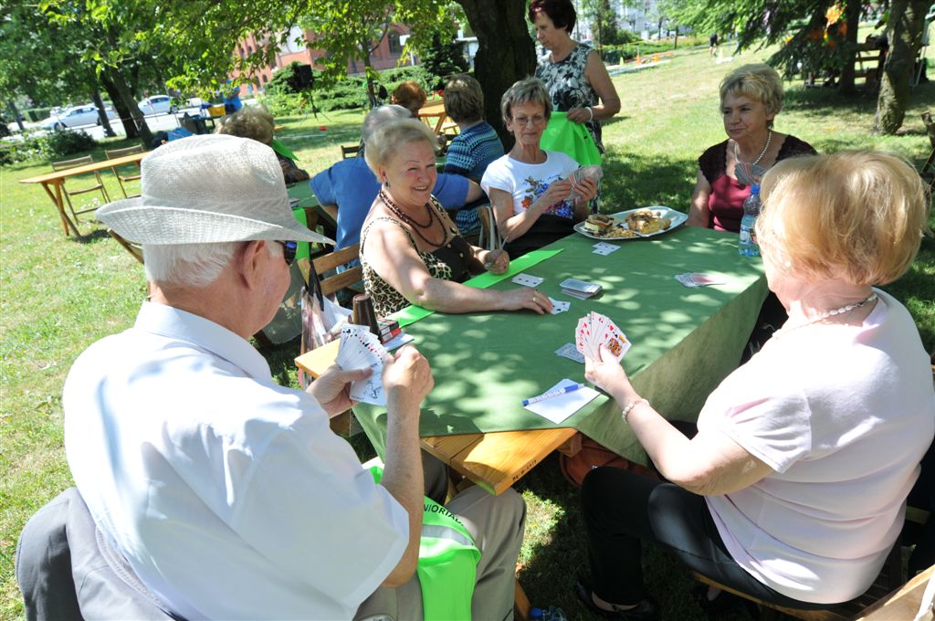 Na zdjęciu seniorzy podczas II Senioriady