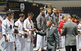 Zdjęcie z galerii Mistrzostwa Polski Karate Shotokan w Toruniu