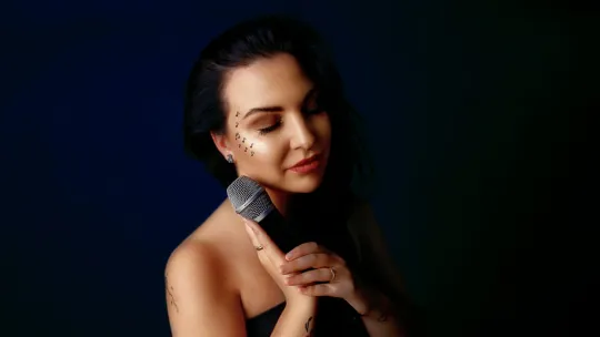 Sara Pach
