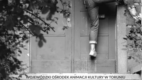 Plakat wystawy z nagrodzonym zdjęciem
