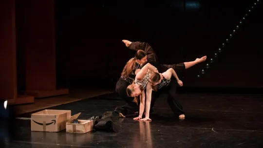 34. AST „Klamra”: ZUZANNA KASPRZYK „Everything Not Saved Will Be Lost”