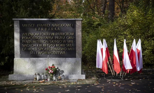 Pomnik ofiar zbrodni pomorskiej na Barbarce