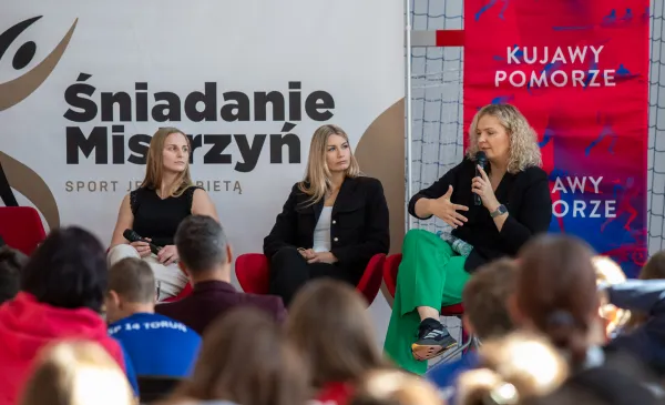 Otylia Jędrzejczak, Aneta Rygielska i Angelika Szymańska podczas Śniadania Mistrzyń 