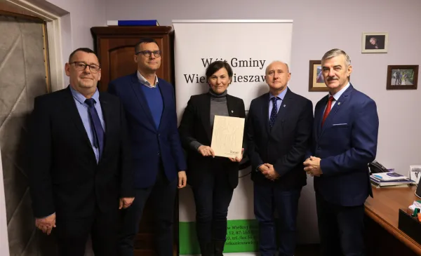 Podpisanie porozumienia międzygminnego dot. połaczeń autobusowych z Gminą Wielka Nieszawka