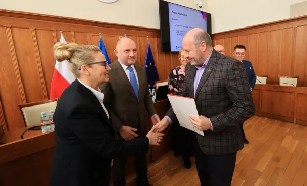 Umowy na dofinansowanie dwóch projektów