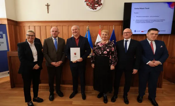 Wręczenie umów na dofinansowanie dwóch projektów