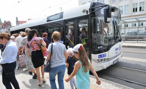  Dodatkowe autobusy MZK do Kamionek