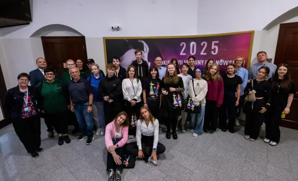 Wizyta uczestników obozu „Młodzież dla pokoju” w Urzędzie Miasta Torunia