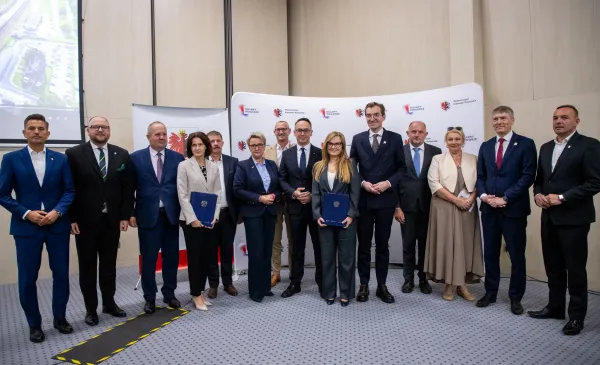 Podpisanie umowy na dofinansowanie inwestycji kolejowych