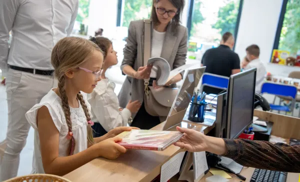 Biblioteka Społeczna i Mediateka otwarte dla wszystkich!