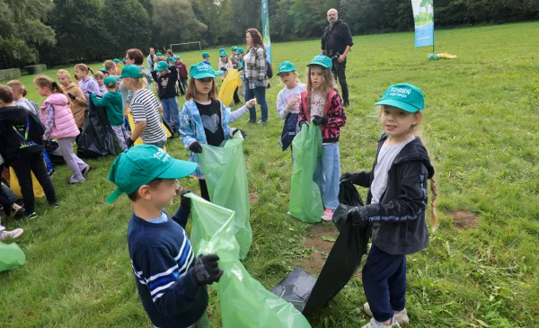 Sprzątanie świata nad Martówką