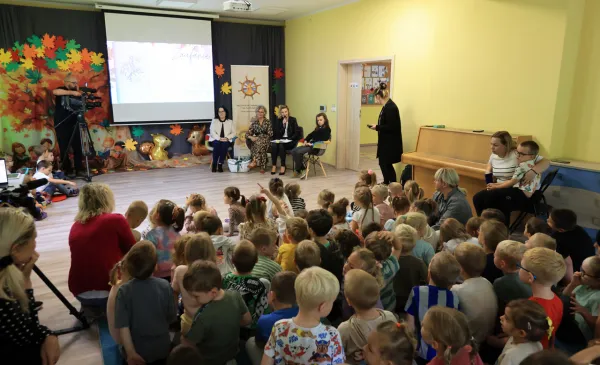 Czytamy dzieciom na głos