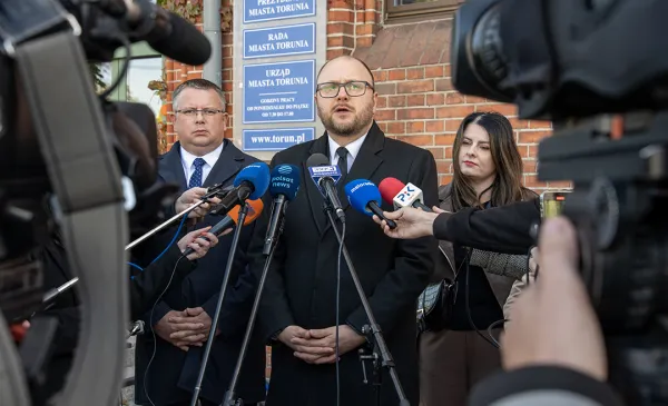 Ograniczenia w nocnej sprzedaży alkoholu: najpierw analiza, konsultacje społeczne