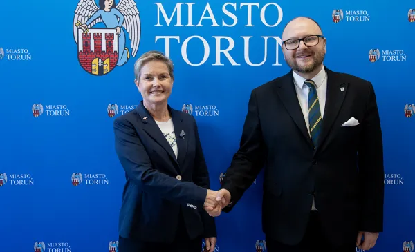 Prezydent Torunia spotkał się z Ambasador Finlandii w Polsce