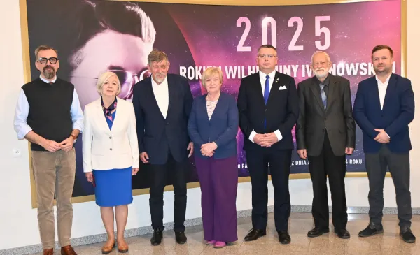 Członkowie nowego Zarządu Stowarzyszenia Radnych Miasta Torunia spotkali się 7 listopada, by omówić pomysły i plany działania na najbliższe kilka miesięcy.