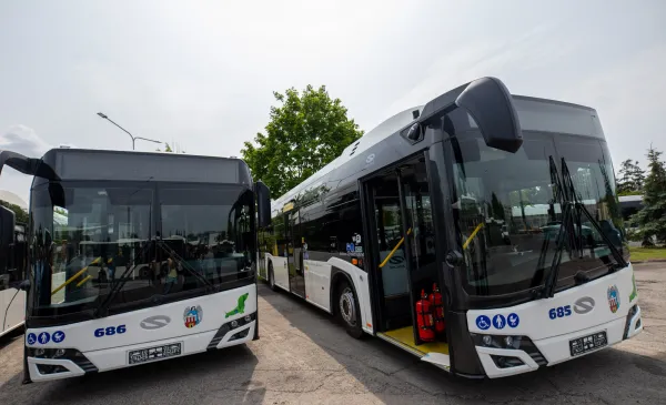  Jedna oferta na "hybrydy"