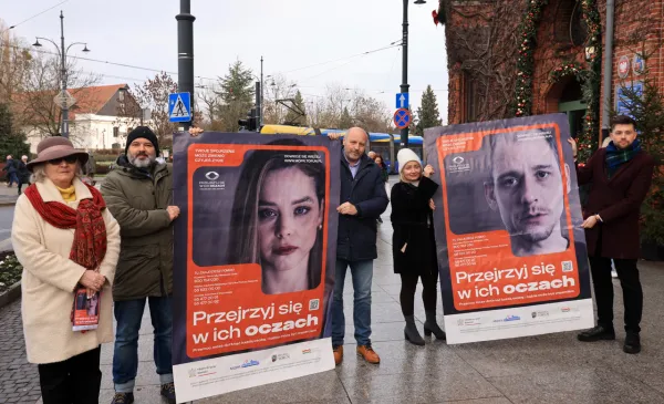 Toruń realizuje kampanię „Przejrzyj się w ich oczach”