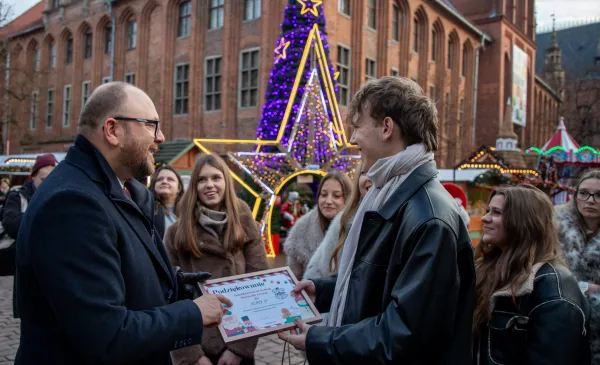 Prezydent podziękował młodzieży z ZSIŚ
