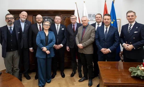 Radni upamiętnili Towarzystwo Naukowe i Instytut Bałtycki