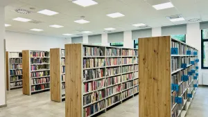 Lewobrzeże pełne książek