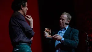 Gala otwarcia EnergaCAMERIMAGE 2025: Toruń świętuje kino. Hołd dla Davida Lyncha i nagroda dla Robbie’ego RyanaGala otwarcia EnergaCAMERIMAGE 2025: Toruń świętuje kino. Hołd dla Davida Lyncha i nagroda dla Robbie’ego Ryana