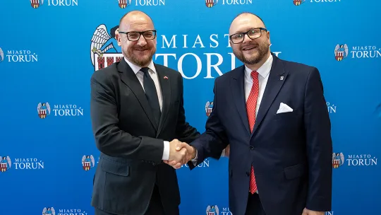 Paweł Gulewski, Prezydent Torunia spotkał się z nowym Ambasadorem Republiki Łotewskiej w Polsce, Raimondsem Jansonsem. 