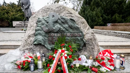Złożenie kwiatów w 84. rocznicę powstania Armii Krajowej 