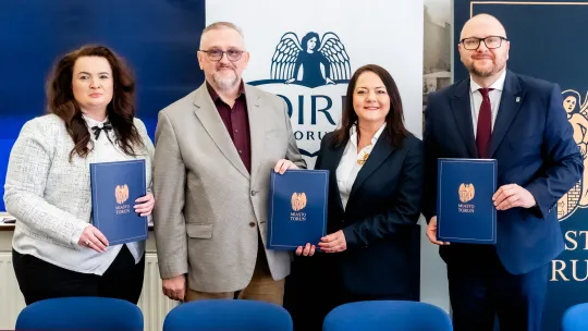Toruń łączy siły z prawnikami dla mieszkańców i edukacji prawnej