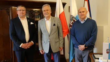 Życzenia dla Jana Wyrowińskiego