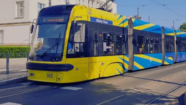 Wszystkich Świętych 2025: komunikacja miejska