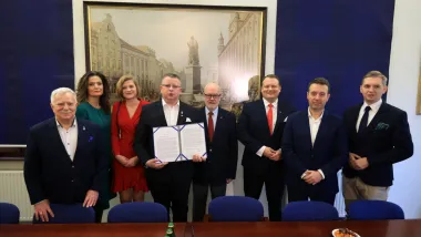 Radni murem za Toruniem w SRP