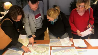 Biuro Dialogu i Innowacji Miejskich we współpracy z Fundacją Stabilo i Pracownią Zrównoważonego Rozwoju prowadzi konsultacje społeczne dotyczące kilku obszarów funkcjonowania miasta.