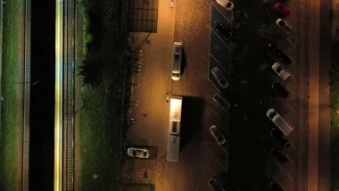 Zaparkuj na obrzeżach starówki