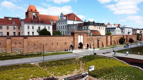 Zabezpieczenia na balustradach pawilonów