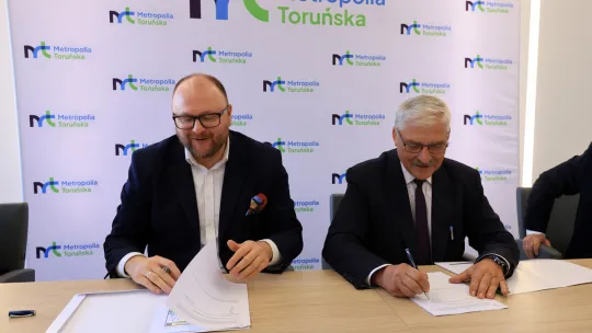 Podpisanie porozumienia dot. połączenia autobusowego z Łysomicami