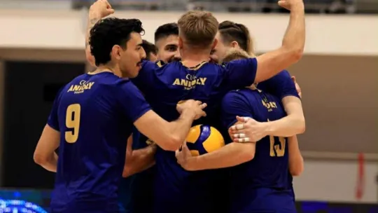 Anioły wygrywają Copernicus Volleyball Cup 2025