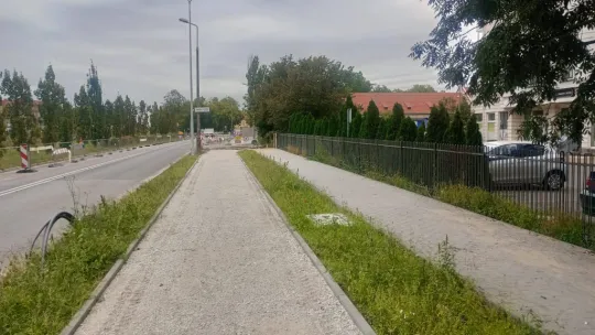 Przybywa ścieżki na Sobieskiego