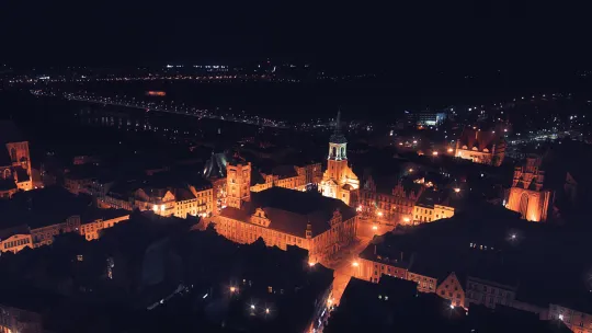 Do 23 marca br. potrwają konsultacje społeczne dotyczące propozycji wprowadzenia ograniczeń w nocnej sprzedaży napojów alkoholowych przeznaczonych do spożycia poza miejscem sprzedaży. 