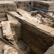 Znaleziska na terenie badan archeologicznych przy Bulwarze Filadelfijskim