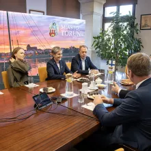 Prezydent Torunia spotkał się z Ambasador Finlandii w Polsce
