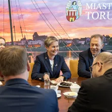 Prezydent Torunia spotkał się z Ambasador Finlandii w Polsce