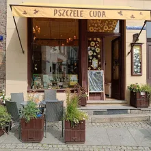 Pszczele Cuda, Rynek Staromiejski 18