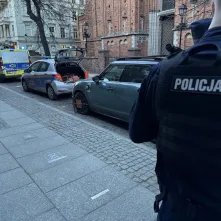 Zero tolerancji dla nieprawidłowego parkowania na toruńskiej starówce