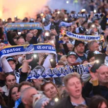 Mistrzowie Polski na żużlu spotkali się z kibicami na Rynku Staromiejskim