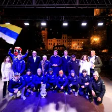 Mistrzowie Polski na żużlu spotkali się z kibicami na Rynku Staromiejskim