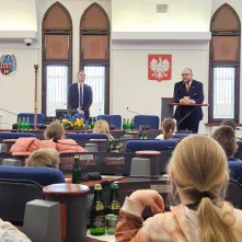 Uczniowie SP 14 w Urzędzie Miasta Torunia