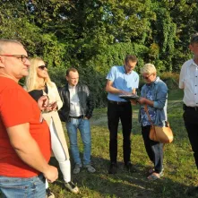 Przekazanie terenu do badań archeologom z UMK