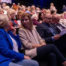 Seniorzy na dziewiątym forum