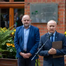 Marszałek Piotr Całbecki i wiceprezydent Torunia Rafał Pietrucień